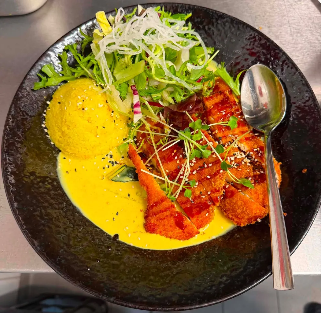 Mango Curry mit frischer Mango und Kokosmilch